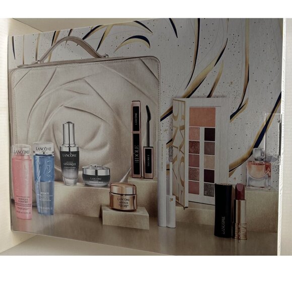 COPY - Lancome 2023 Holiday Beauty 10 Piece-Set - Picture 2 of 2